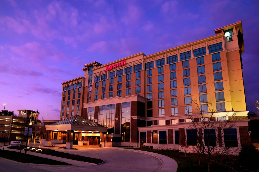 photo 1 of Bloomington-Normal Marriott Hotel & Conference Center