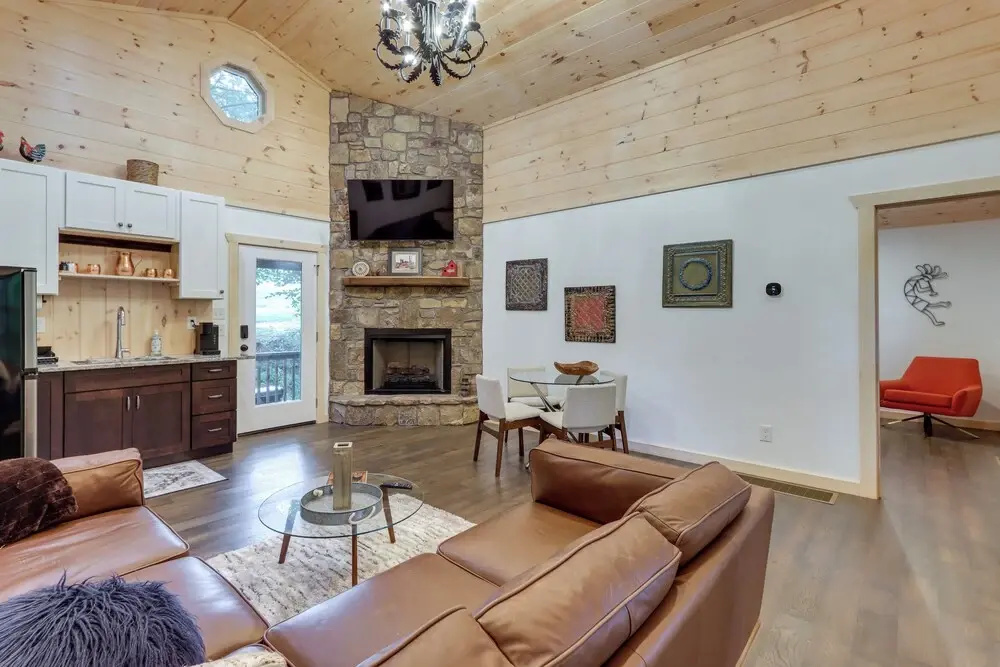 photo 1 of Blue Ridge Mountainside Cottage w/ Fire Pit!