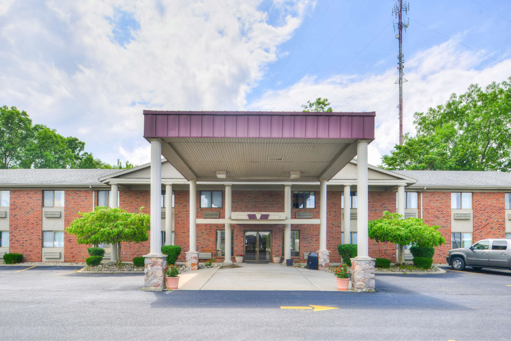 photo 1 of Americas Best Value Inn & Suites Bluffton