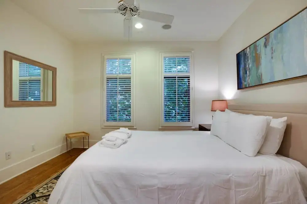photo 1 of Bold 3br/3.5ba 3-story Home in Vandy Area by Domio