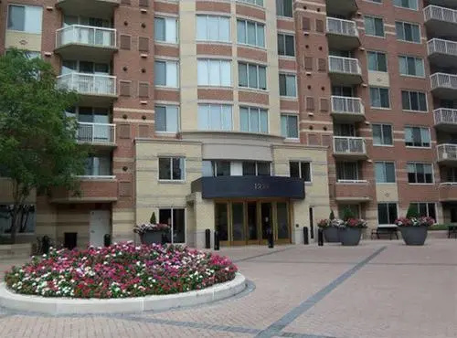 photo 1 of Global Luxury Suites at Pentagon City South