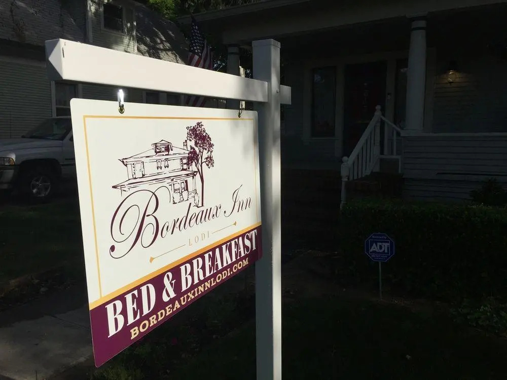 photo 1 of Bordeaux Inn Lodi