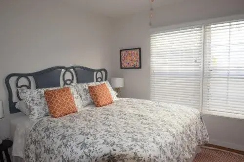 photo 1 of Boutique Citrus
