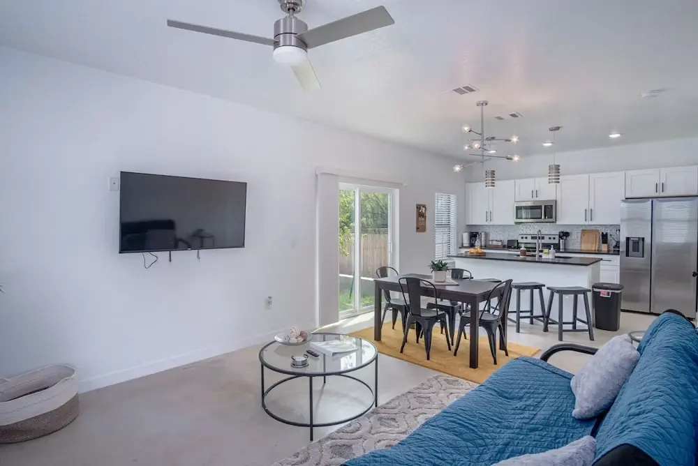 photo 1 of Experience Modern Luxury! 3br/2.5ba Home Near DT