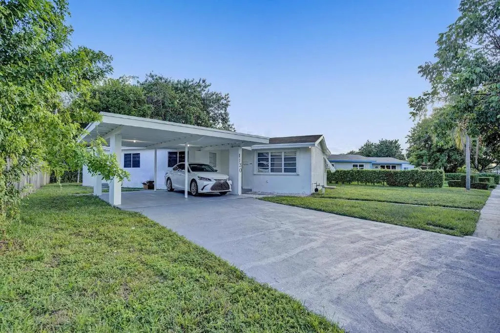 photo 1 of BRAND NEW 4Bed/2Bath - Renovated Luxury Stay
