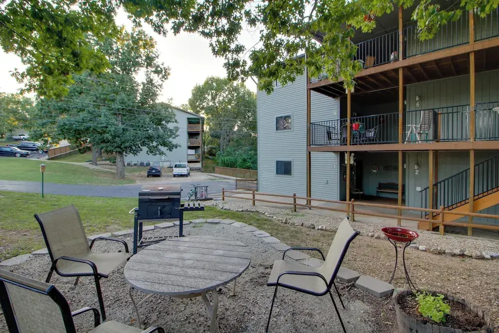 photo 1 of Family-friendly Condo: 1 Mi to Silver Dollar City!