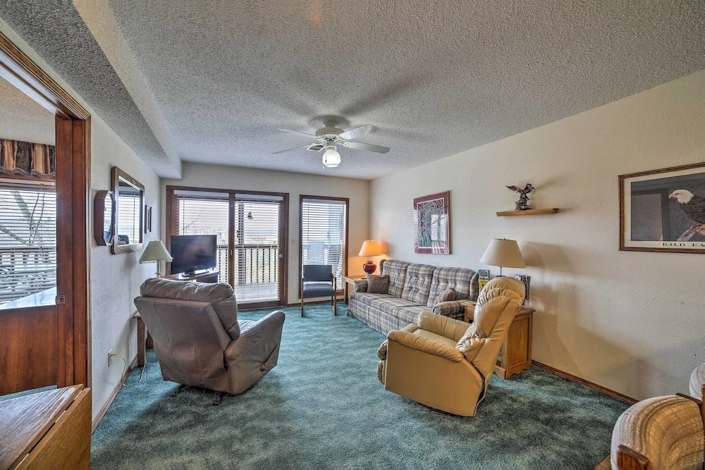 photo 1 of Branson Condo w/ Views: 2 Mi to Silver Dollar City