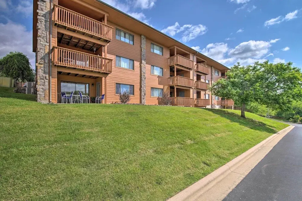 photo 1 of Branson Getaway w/ Balcony & Resort Amenities!