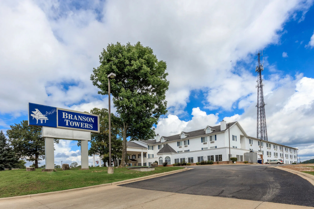 photo 1 of Branson Towers Hotel