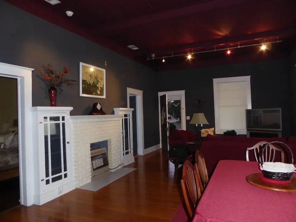 photo 1 of Brennan House
