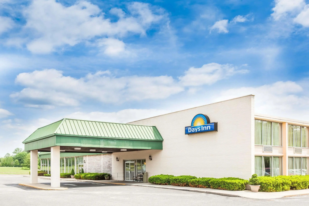 photo 1 of Days Inn Bridgewater Conference Center Somerville Area