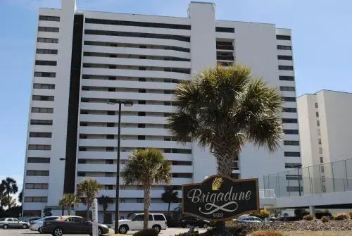 photo 1 of Brigadune #8E Ocean Front (V) by RedAwning