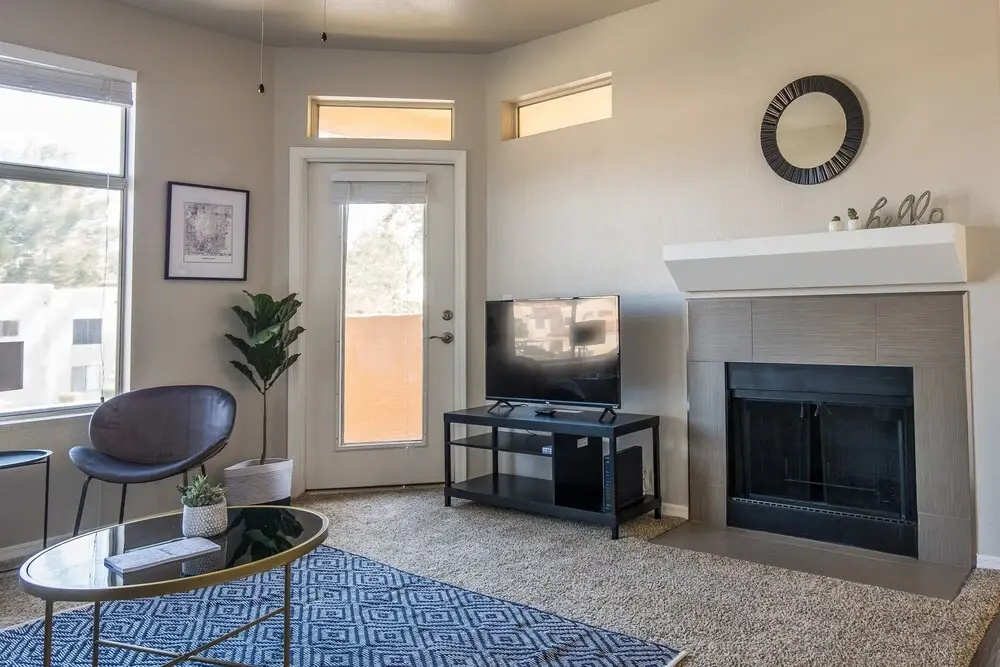 photo 1 of FRONTDESK North Scottsdale Paradise Valley Apts