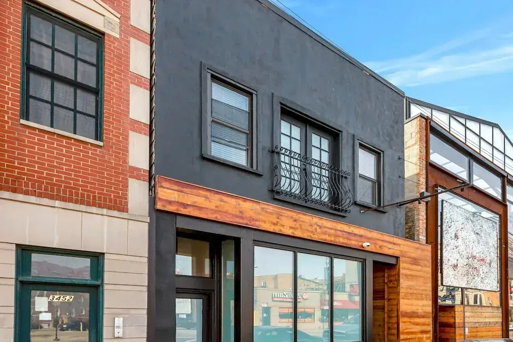 photo 1 of Bright Modern 4Bd 2Ba in the Heart of Wrigleyville by AllSet Turnover