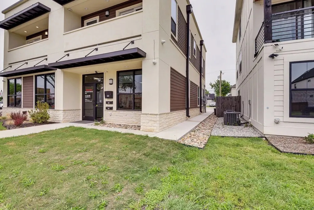 photo 1 of Steps to TCU Campus: Modern Fort Worth Apt