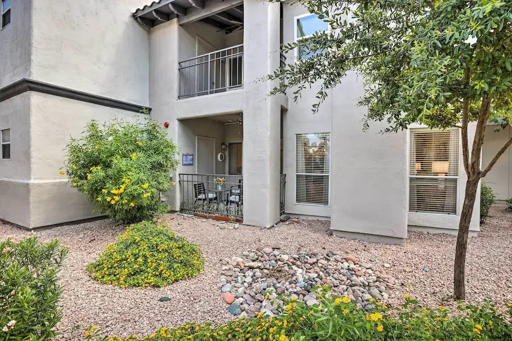 photo 1 of Bright Scottsdale Condo w/ Patio: 8 Mi to Old Town