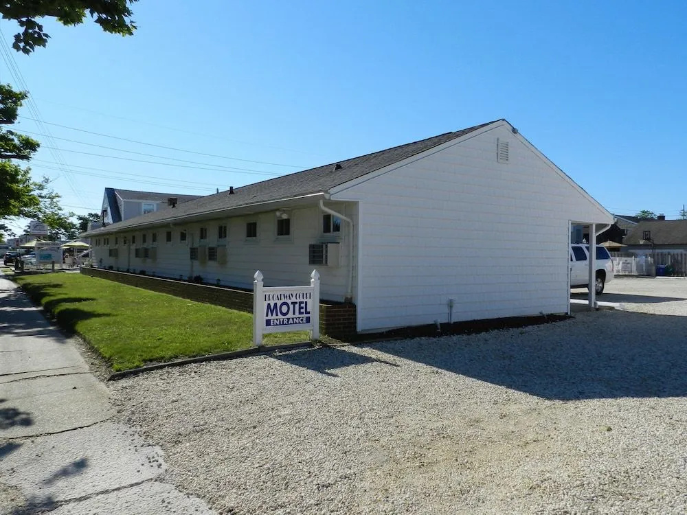 photo 1 of Broadway Court Motel