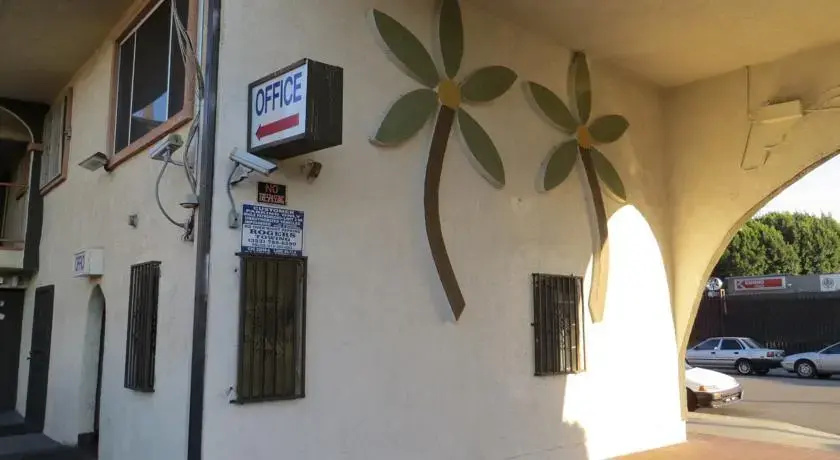 photo 1 of Broadway Motel
