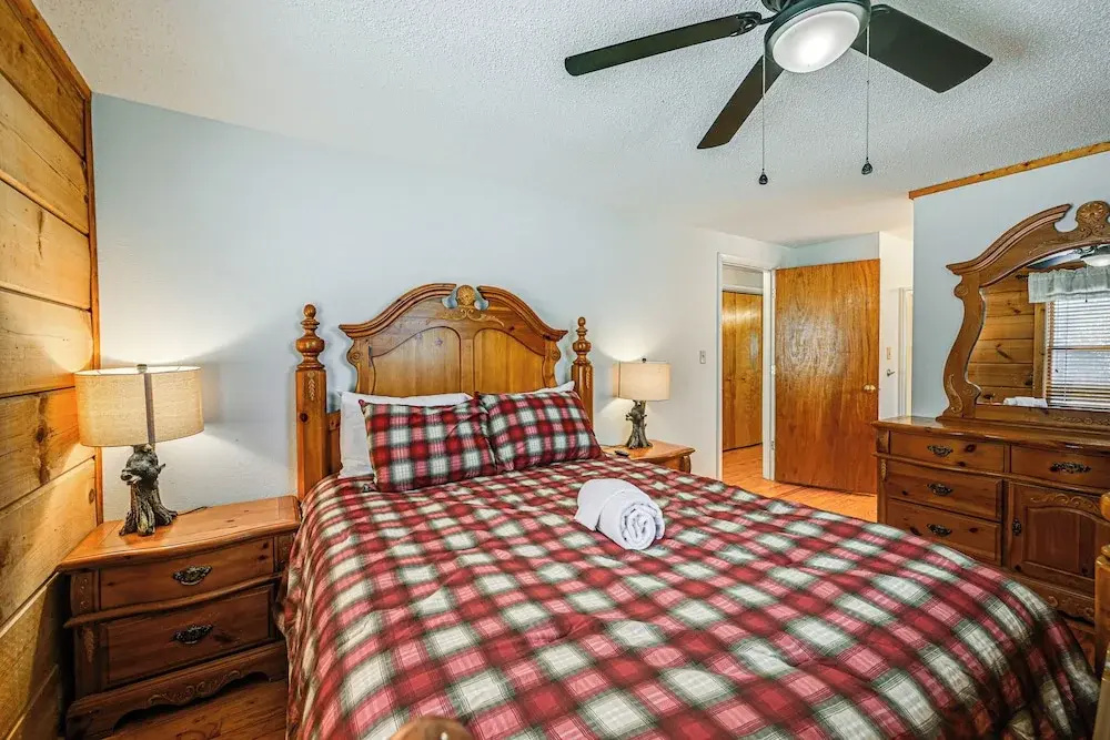 photo 1 of Bryson City Cabin w/ Hot Tub, Views & Pool Table!