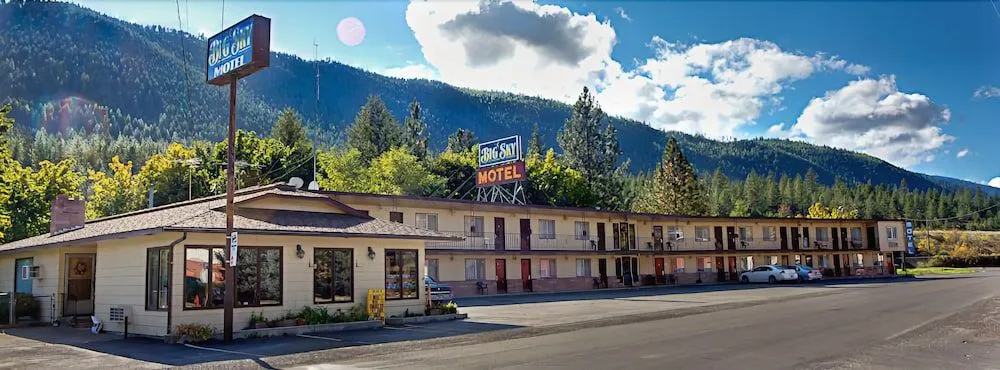 photo 1 of Big Sky Motel