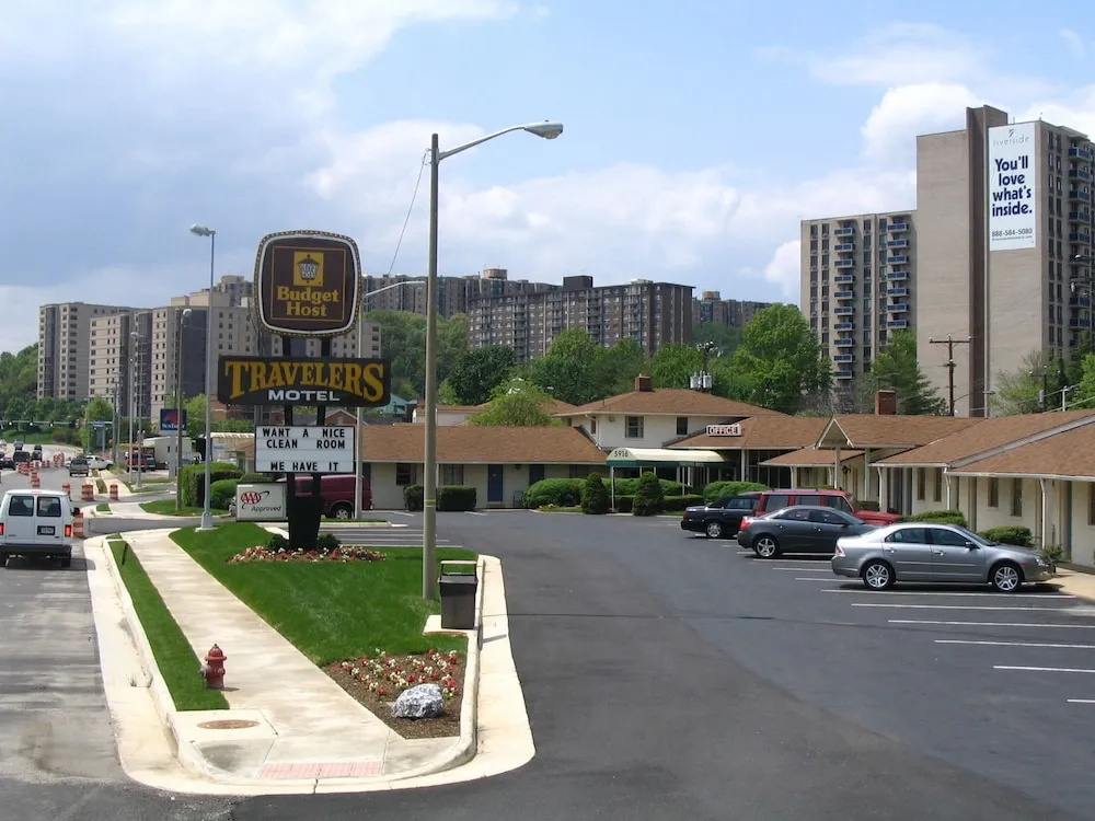 photo 1 of Budget Host Travelers Motel