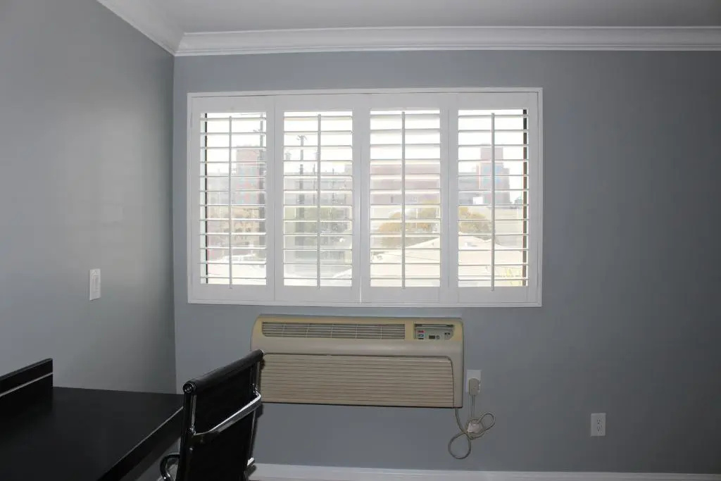 photo 1 of ERTH INN by AGA Los Angeles