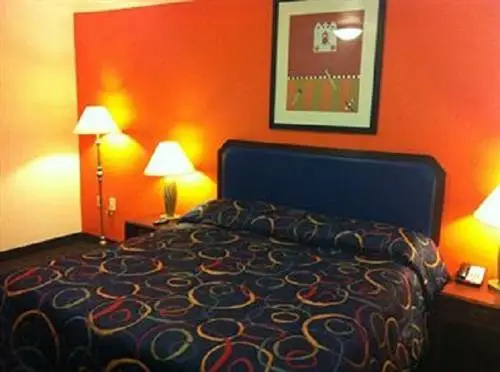 photo 1 of Budget Inn