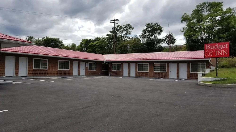 photo 1 of Budget Inn Breezewood