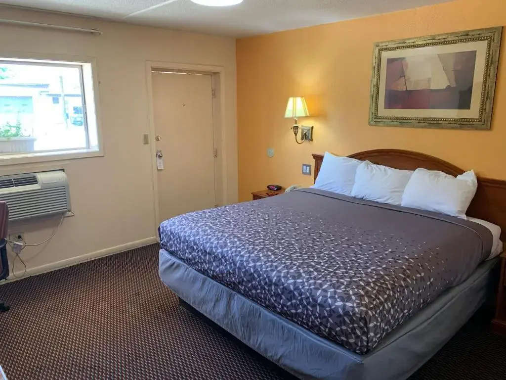 photo 1 of Budget Inn Jonesboro