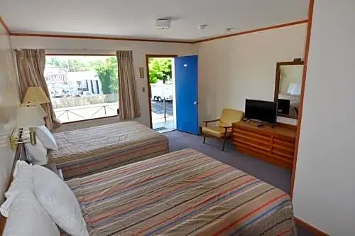 photo 1 of Budget Inn Near Westrock