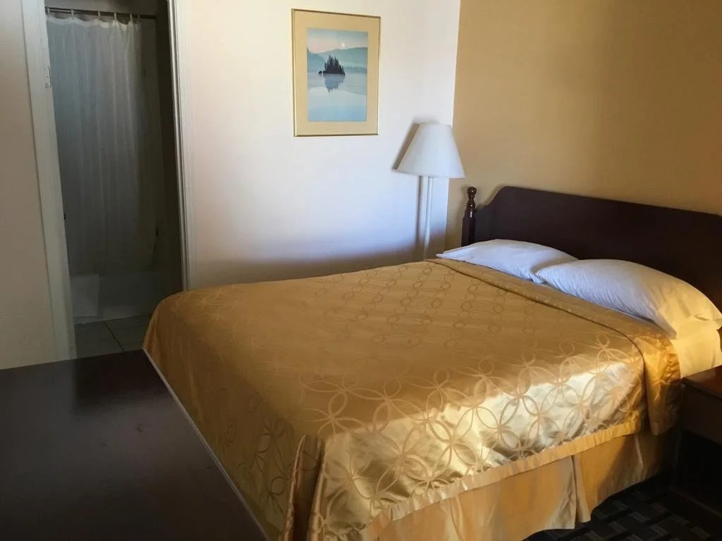 photo 1 of Budget Inn Plainview