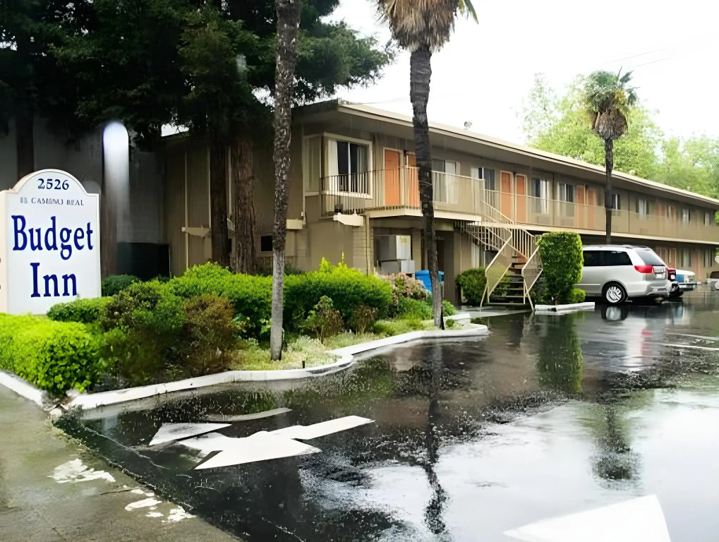 photo 1 of Budget Inn Redwood City