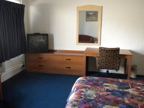 photo 1 of Budget Motel