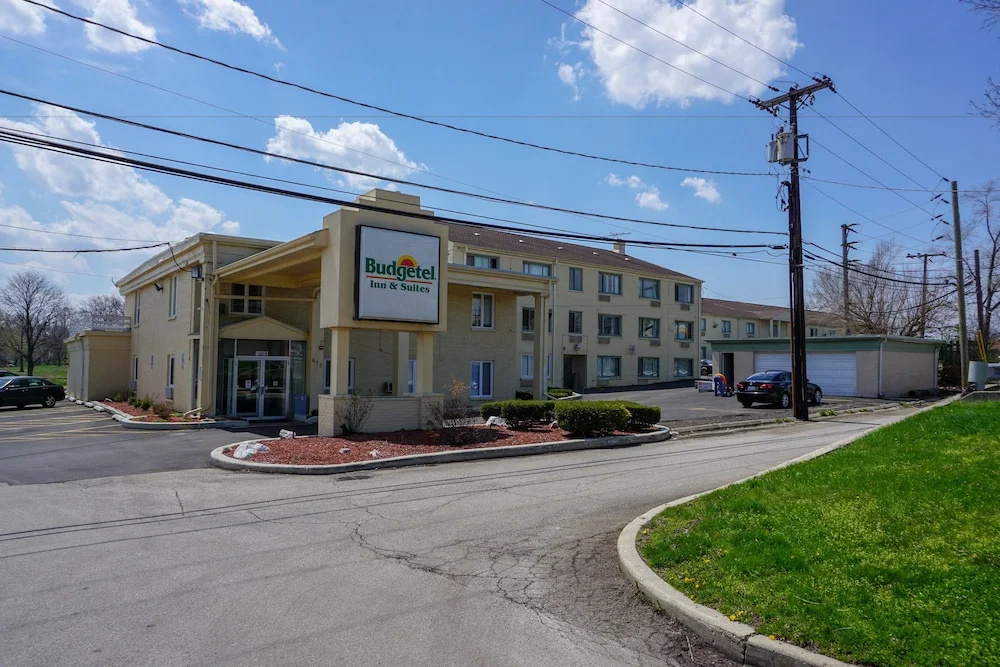photo 1 of Budgetel Inn Glen Ellyn