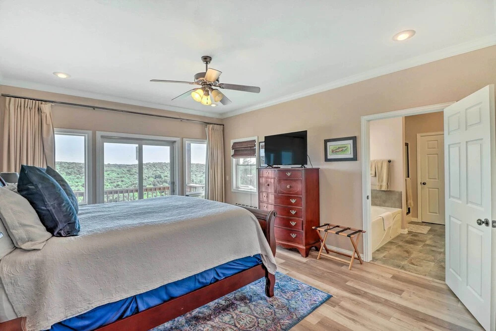photo 1 of Bull Shoals Retreat w/ Panoramic River Views!