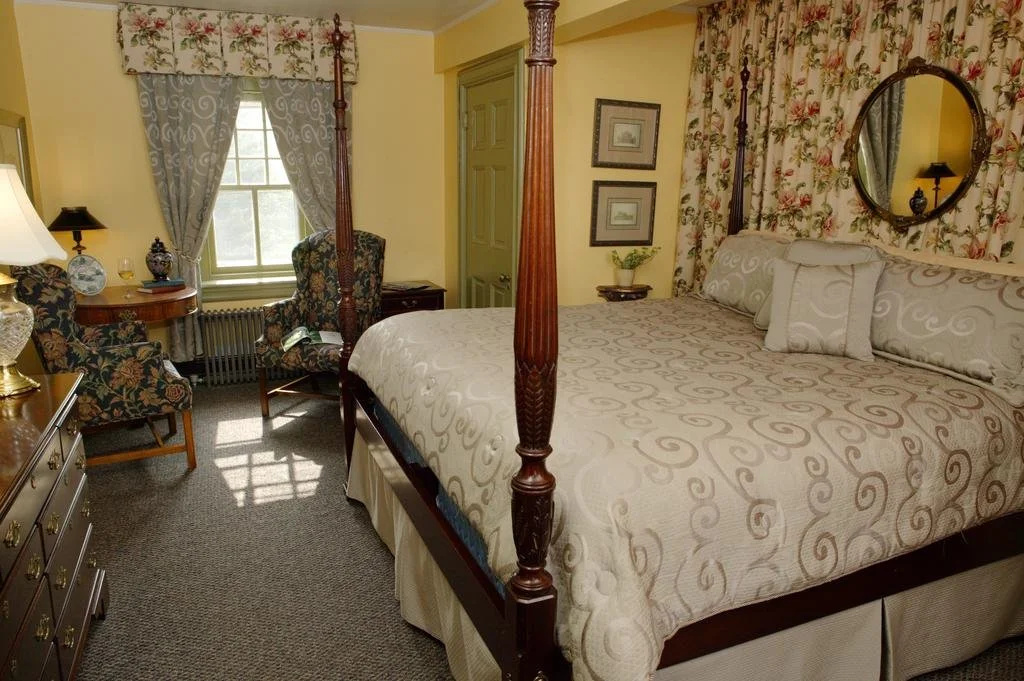 photo 1 of Cameron Estate Inn & Restaurant
