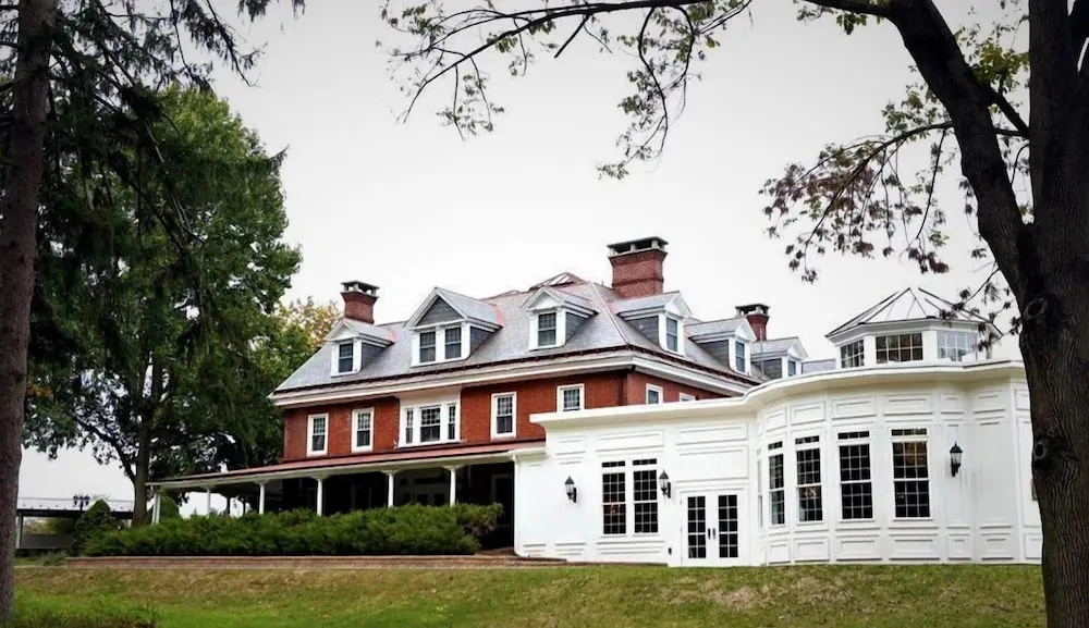 photo 1 of Cameron Estate Inn & Restaurant