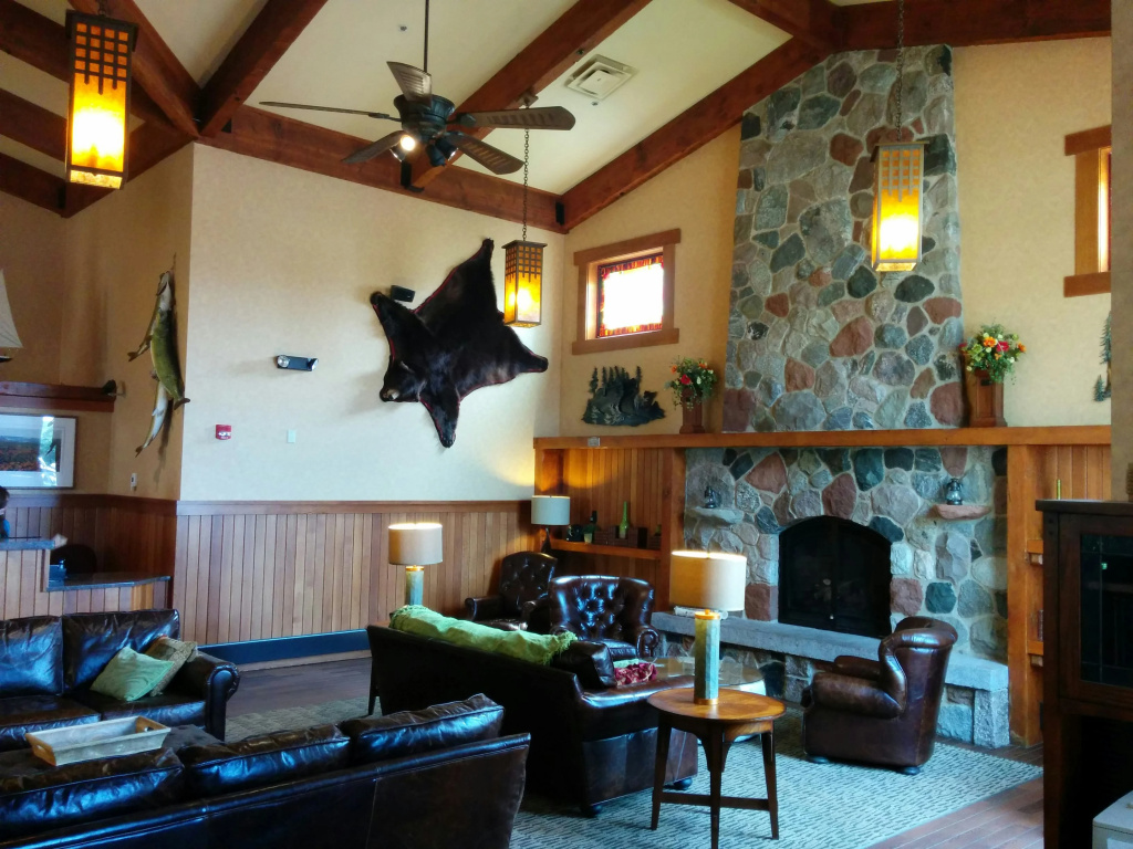 photo 1 of Canal Park Lodge