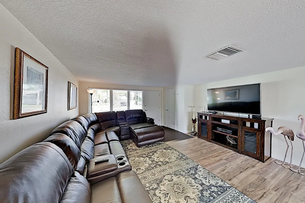 photo 1 of Canal-front Coastal Boat Dock & 2 Kayaks! 2 Bedroom Home
