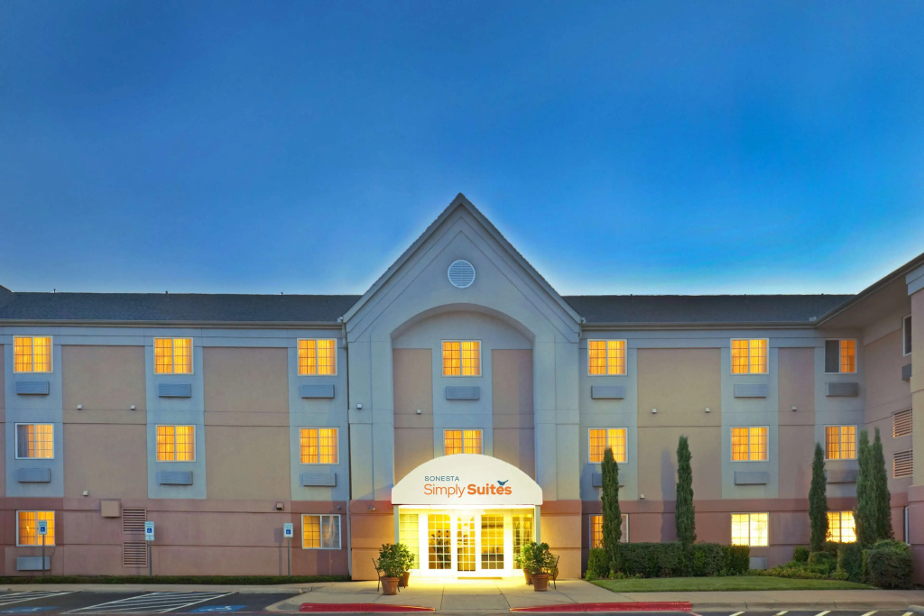 photo 1 of Sonesta Simply Suites Dallas Galleria