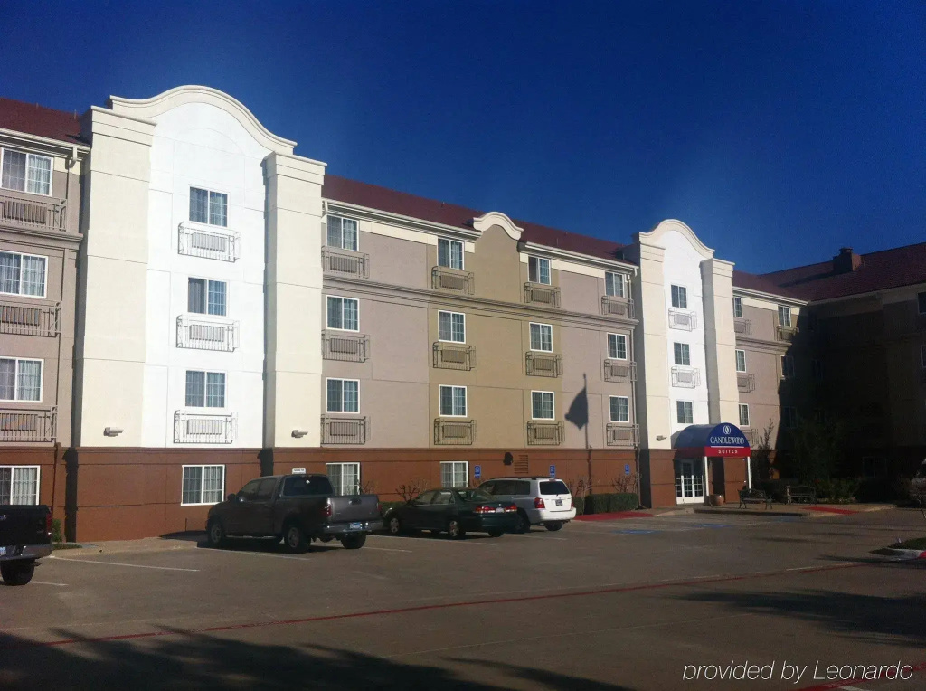 photo 1 of Sonesta Simply Suites Dallas Las Colinas
