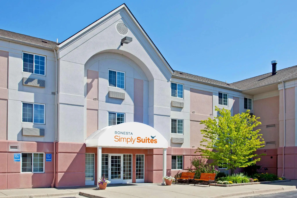 photo 1 of Sonesta Simply Suites Detroit Ann Arbor
