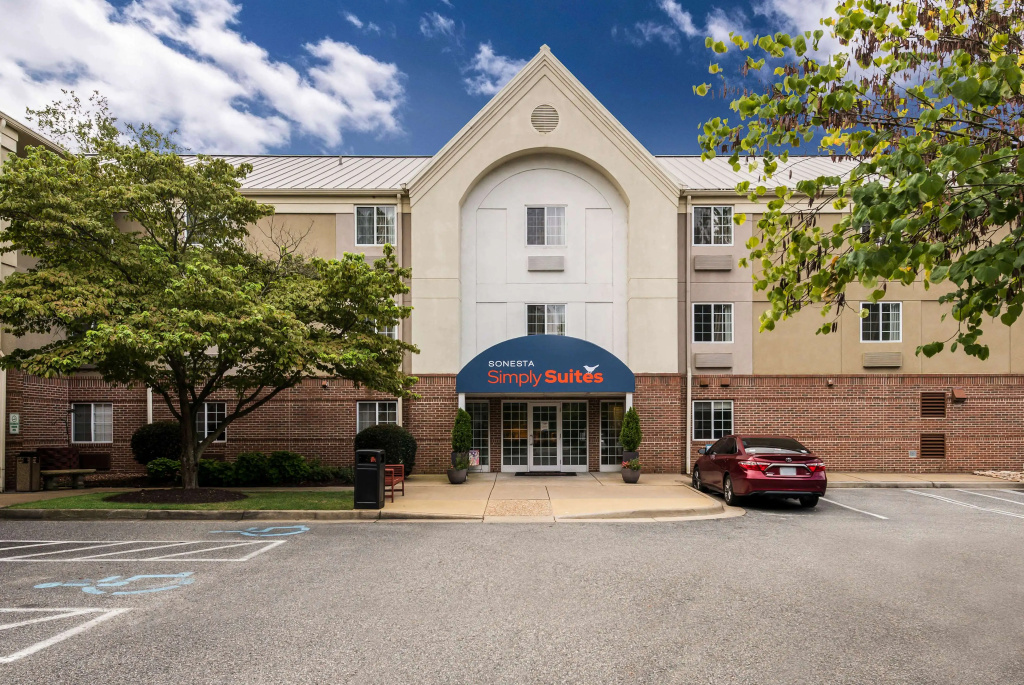 photo 1 of Sonesta Simply Suites Hampton