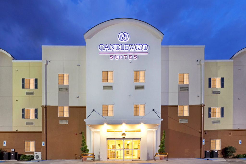 photo 1 of Candlewood Suites Lake Charles South by IHG