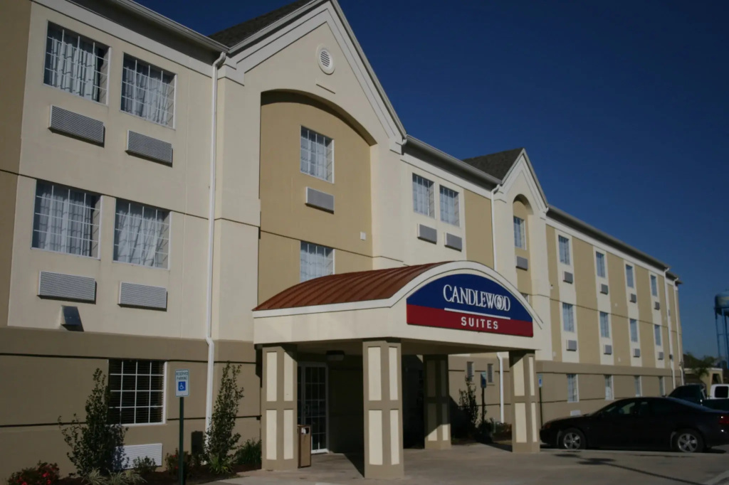 photo 1 of Candlewood Suites Lake Charles - Sulphur by IHG