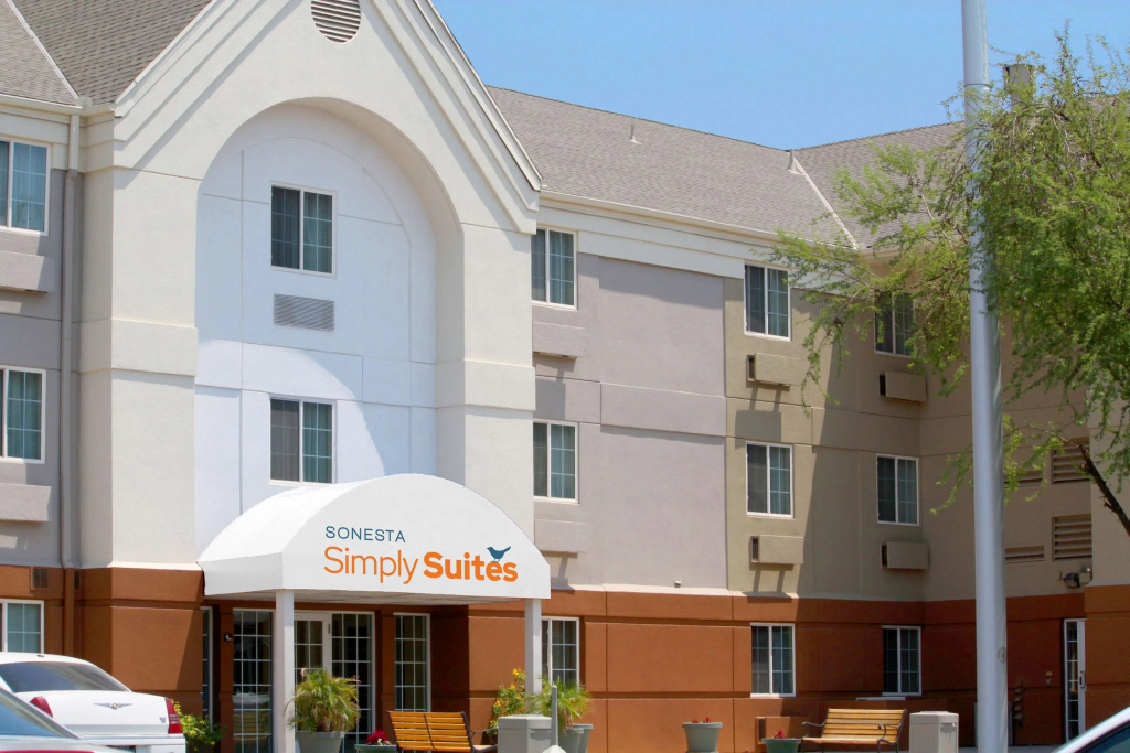 photo 1 of Sonesta Simply Suites Phoenix Glendale