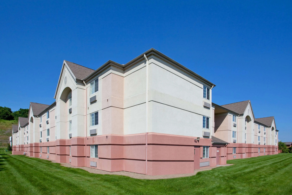 photo 1 of Sonesta Simply Suites Pittsburgh Airport