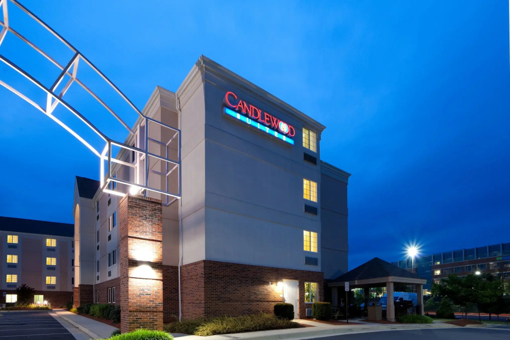 photo 1 of Candlewood Suites Washington Dulles Sterling by IHG