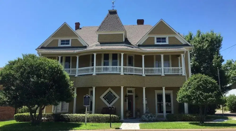 photo 1 of Captain's House on The Lake