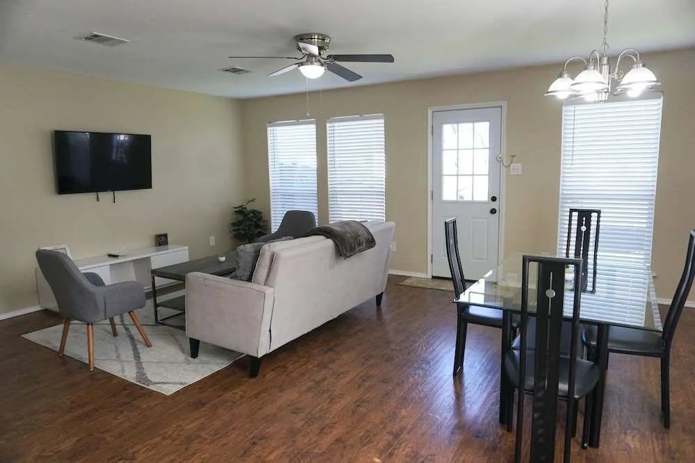 photo 1 of Captains Place